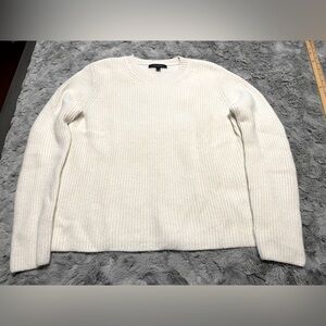 Cream Banana Republic Cashmere Sweater